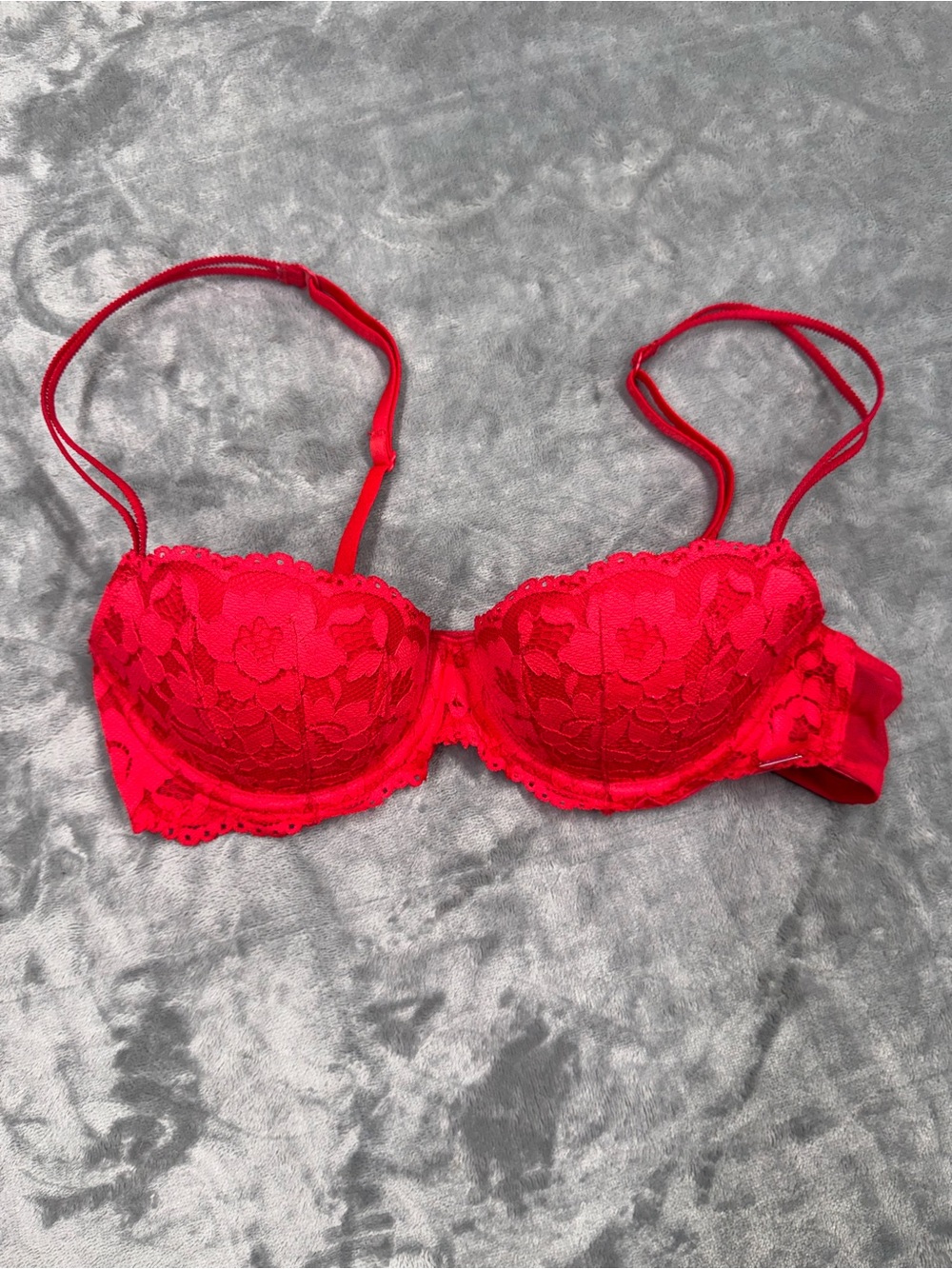 Victoria's Secret Bright Red Lace Underwire Date Night Push Up Bra